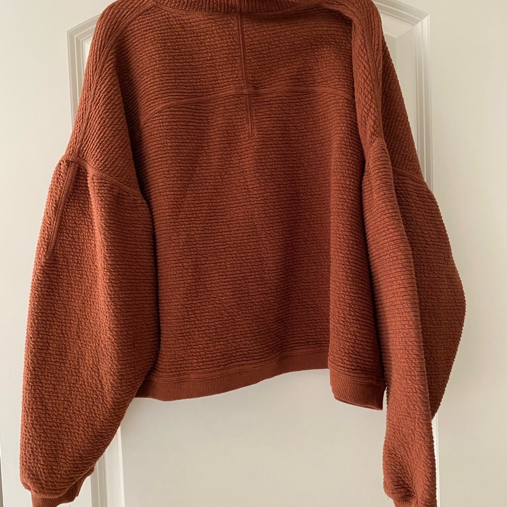 LuLulemon Top